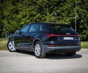 Audi E-tron 55 300kW, v záruke, Vzduchový podvozok, dojazd až 500km