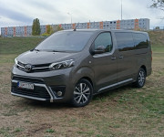 TOYOTA PROACE