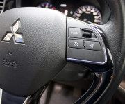 Mitsubishi Outlander 2,2 DI-D Instyle 7 miestna verzia