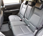 Mitsubishi Outlander 2,2 DI-D Instyle 7 miestna verzia
