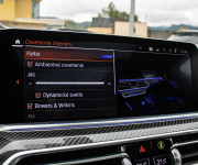 BMW X6 M50i soft close, first class packet, iconic glow, natáčanie zadnej nápravy