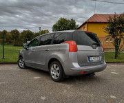 Peugeot 5008 1.6L HDi FAP Allure