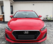 Hyundai i30 1.4 (73kw)