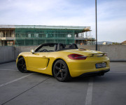 Porsche Boxster 2.7 AT7 (195kw)
