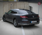 Volkswagen Arteon 2.0 TSI BMT R-Line DSG