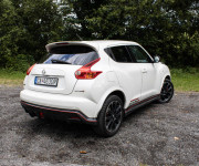Nissan Juke 1.6 l DIG-T Nismo CVT-M7 4x4