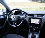 Škoda Octavia Combi 2.0 TDI Ambition DSG
