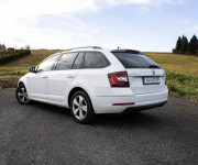 Škoda Octavia Combi 2.0 TDI Ambition DSG