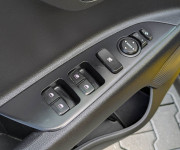 Kia Stonic 1.0 T-GDI Gold, 73,6kW, M5, 5d.