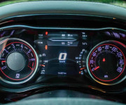 Dodge Challenger 3.6 V6 SXT 400PS kompletná úprava vozidla, exkluzívny interiér
