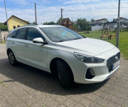 Hyundai i30 i 30