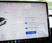 Tesla Model 3 Long Range Refresh 86% SOH, Matrix LED, Tepelko, odpočet DPH