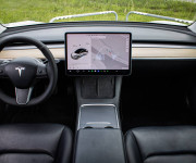 Tesla Model 3 Long Range Refresh 86% SOH, Matrix LED, Tepelko, odpočet DPH