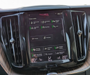 Volvo XC60 B4 Inscription AWD A/T