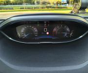 Peugeot 3008 1,2 AT8