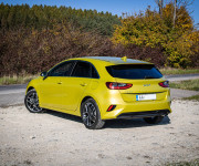 Kia Ceed Cee´d 1.5 T-GDi Gold, Automat, 1. Majiteľ, Slovenské, Nelakované, Keetec