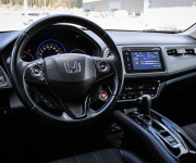 Honda HR-V 1.5 i-VTEC Executive CVT, 1. Majiteľ, Slovenské, Nelakované, V záruke