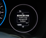 Honda HR-V 1.5 i-VTEC Executive CVT, 1. Majiteľ, Slovenské, Nelakované, V záruke