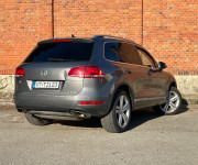 Volkswagen Touareg V6