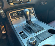 Volkswagen Touareg V6