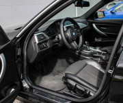 BMW Rad 3 Touring 330i xDrive M Sport A/T
