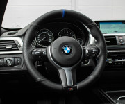 BMW Rad 3 Touring 330i xDrive M Sport A/T