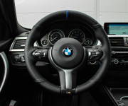 BMW Rad 3 Touring 330i xDrive M Sport A/T