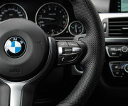 BMW Rad 3 Touring 330i xDrive M Sport A/T