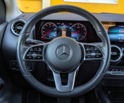 Mercedes-Benz B trieda 180 A/T, 100kW