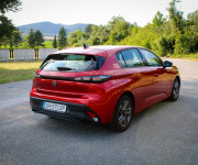 Peugeot 308 1.2 PureTech, 1 majiteľ, SK auto