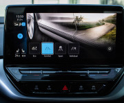 Volkswagen ID.4 Pro Performance 1st edition, super výbava, tepelné čerpadlo,nelakované, el ťažn