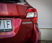 Subaru Outback 2.5i ES Comfort CVT