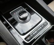 Jaguar F-Pace 2.0 I4 P250 Prestige AWD