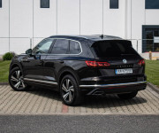 Volkswagen Touareg 3.0 TDI 170kW, Natáčacia zadná náprava, Masáž, Vzduch, Nočné videnie