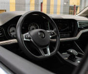 Volkswagen Touareg 3.0 TDI 170kW, Natáčacia zadná náprava, Masáž, Vzduch, Nočné videnie