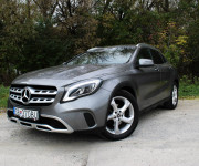 Mercedes-Benz GLA 200 d 4MATIC A/T