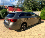 Toyota Avensis 2,0 d4d 105kW kombi