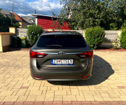 Toyota Avensis 2,0 d4d 105kW kombi
