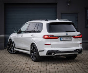BMW X7 40d xDrive Msport, Servis grátis, Laser, soft-close, Pano sky lounge, DPH