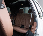 BMW X7 40d xDrive Msport, Servis grátis, Laser, soft-close, Pano sky lounge, DPH