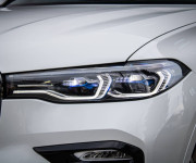 BMW X7 40d xDrive Msport, Servis grátis, Laser, soft-close, Pano sky lounge, DPH