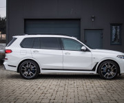 BMW X7 40d xDrive Msport, Servis grátis, Laser, soft-close, Pano sky lounge, DPH