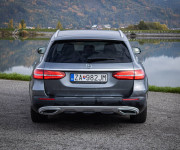Mercedes-Benz E trieda All-Terrain 220d 4matic Airmatic 9G-Tronic, vzduch, HUD, Ťažné, MB conne