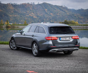 Mercedes-Benz E trieda All-Terrain 220d 4matic Airmatic 9G-Tronic, vzduch, HUD, Ťažné, MB conne