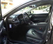 Toyota Camry 2.5 hybrid (ben+hev), 131kw, CVT, Executive