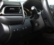 Toyota Camry 2.5 hybrid (ben+hev), 131kw, CVT, Executive