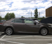 Toyota Camry 2.5 hybrid (ben+hev), 131kw, CVT, Executive
