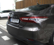 Toyota Camry 2.5 hybrid (ben+hev), 131kw, CVT, Executive