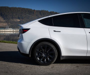 Tesla Model Y Long Range, R20, Ryzen, 92% SOH, DPH