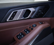 BMW X5 30d xDrive MSport, Laser, Nelakované, HUD, ŤZ, Coffe interiér, Swarowski, 360